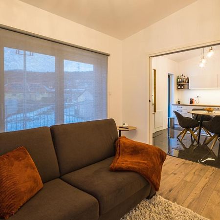 Epl Luxury Apartment Epleny Bagian luar foto