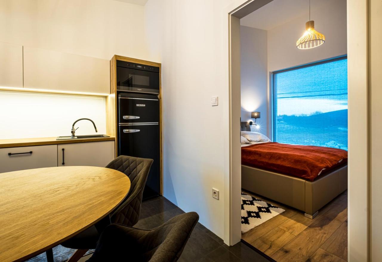 Epl Luxury Apartment Epleny Bagian luar foto